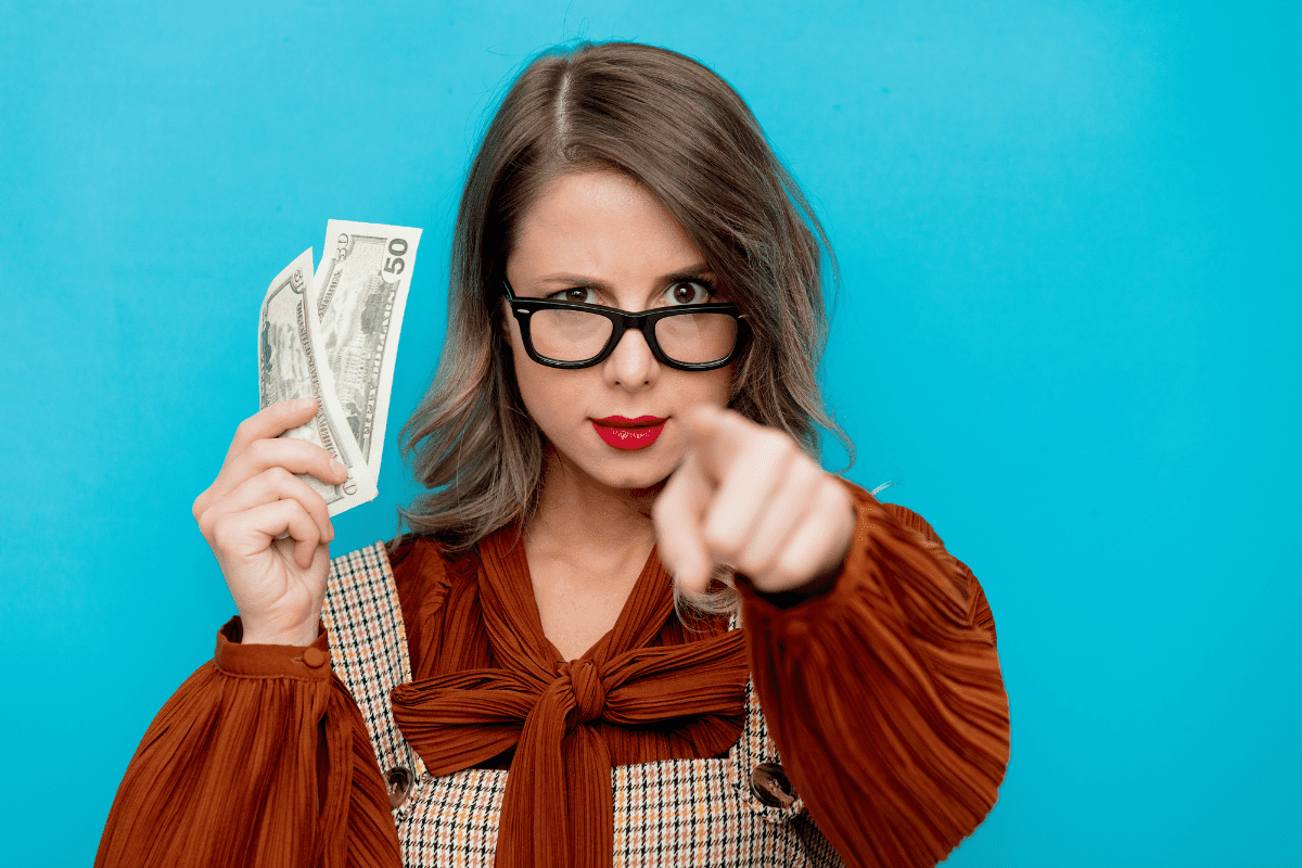 event planner pricing charging